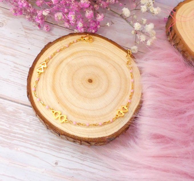 Bracelet coeur en acier doré 18k et sa chaîne en émail rose