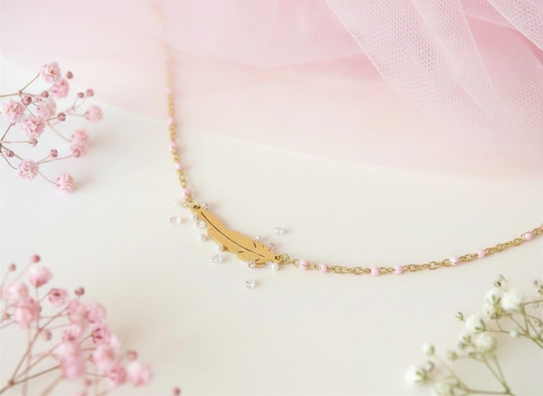 Collier court plume acier inoxydable doré et rose clair