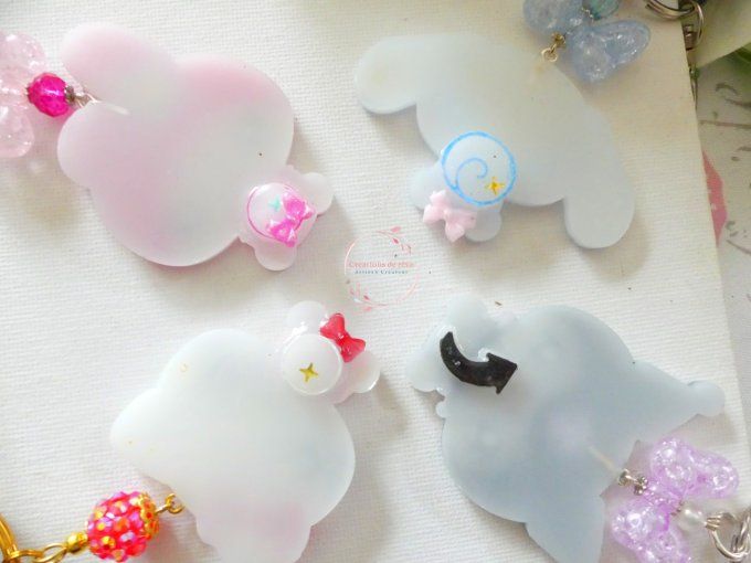 Portes clefs sanrio en résine époxy